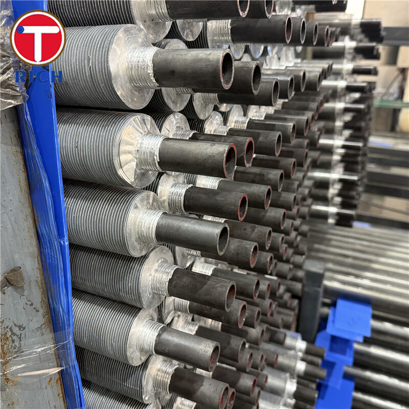 Wyrzucone rury z płetwami bimetalowe złożone rury z płetwami z warstwy zewnętrznej aluminiowej i rury rdzenia ze stali węglowej do zastosowań naftowych i gazowych