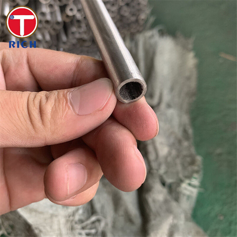 Polerowana powierzchnia ASTM A213 Standard Seamless Steel Tube z 3,2-127 mm OD dla kotła i wymiennika ciepła