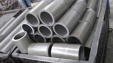 Dobra cena. EN10305-1 Precyzyjna stalowa rura, cięcie hydraulicznego cylindra na określoną długość w Internecie